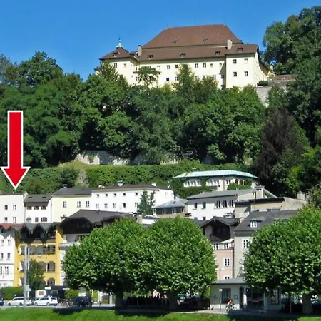 Luxury Classic And Modern House * Solnohrad